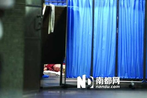 86303363.jpg 86303363.jpg